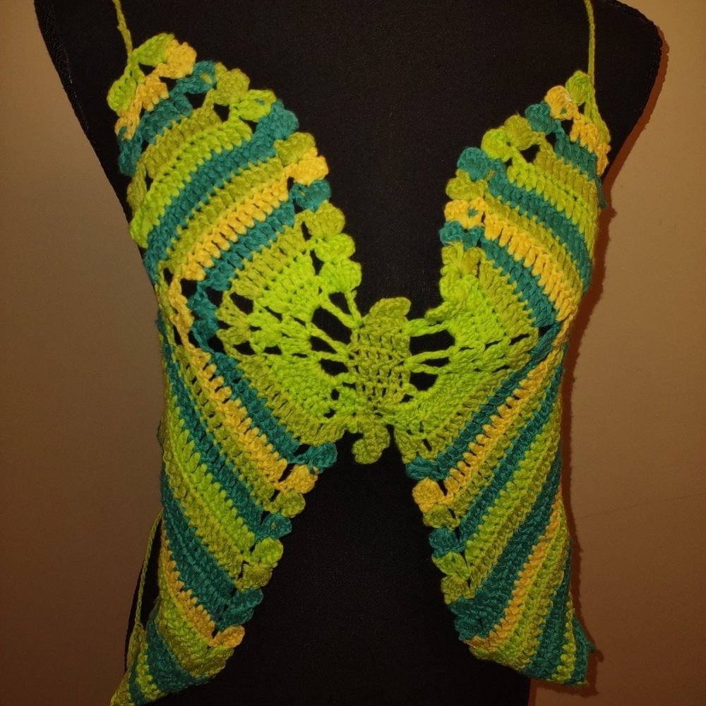 Butterfly Halter Top - Picture 4 of 16